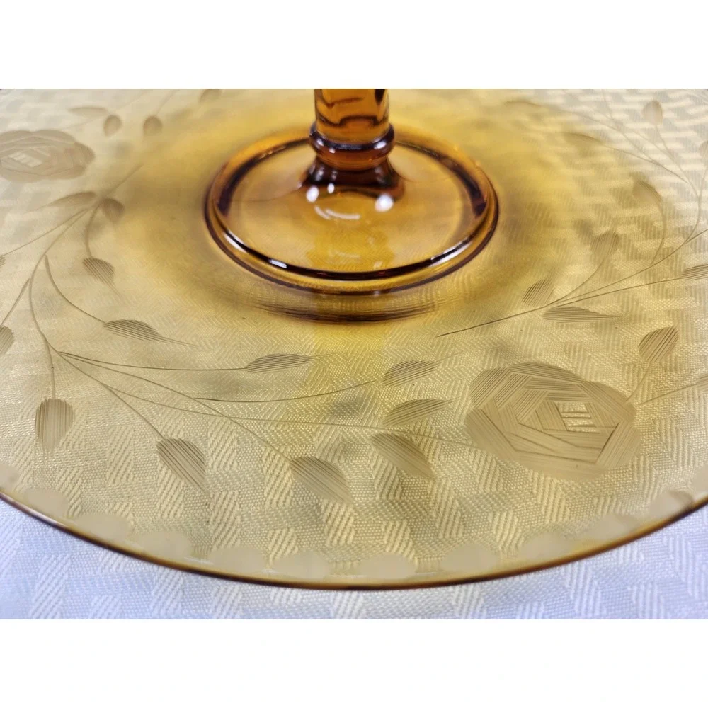 Cambridge Glass this vintage